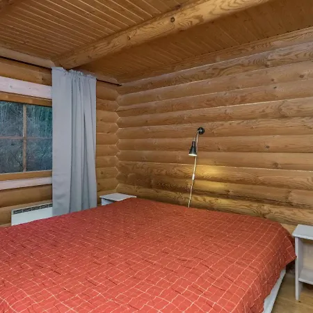 Holiday home Oravanpesae By Interhome Hauho